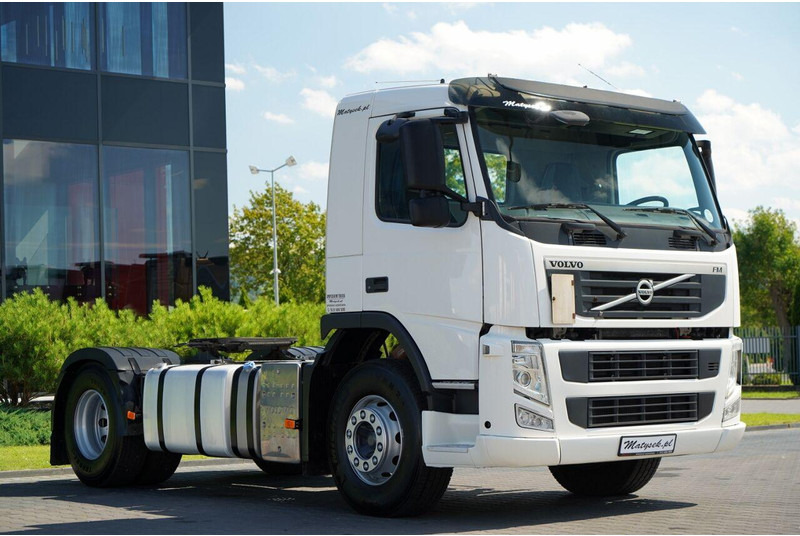 Volvo FM 380 / PEŁNY ADR / NISKA KABINA / DZIENNA KABINA / SPROWADZONY - Камион влекач: слика 1 Volvo FM 380 / PEŁNY ADR / NISKA KABINA / DZIENNA KABINA / SPROWADZONY - Камион влекач: слика 1
