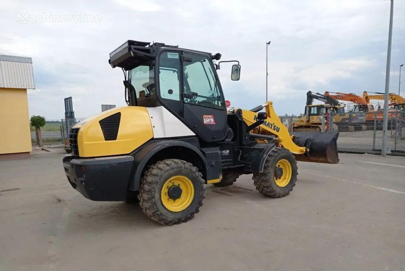 Komatsu WA 90-6 wheel loader - Натоварувач на тркала: слика 5 Komatsu WA 90-6 wheel loader - Натоварувач на тркала: слика 5
