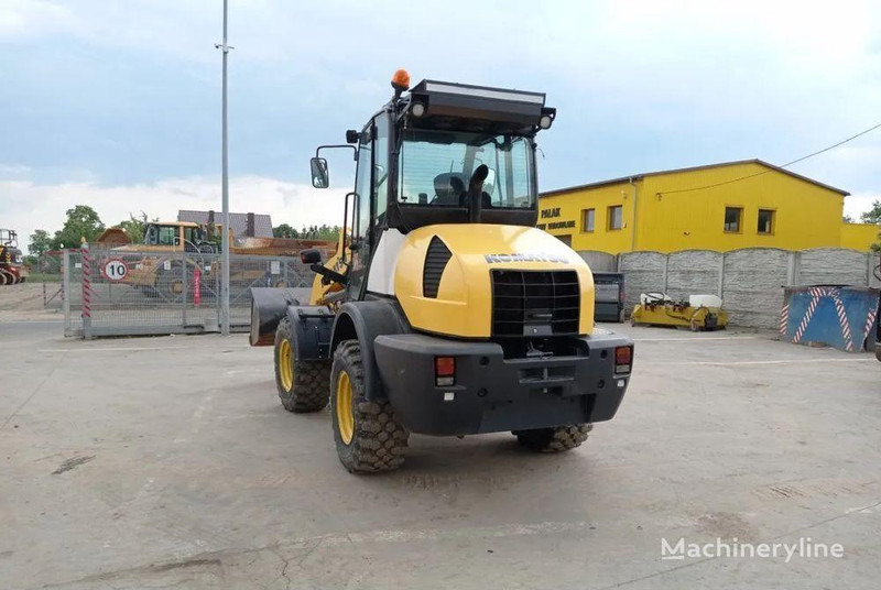 Komatsu WA 90-6 wheel loader - Натоварувач на тркала: слика 3 Komatsu WA 90-6 wheel loader - Натоварувач на тркала: слика 3