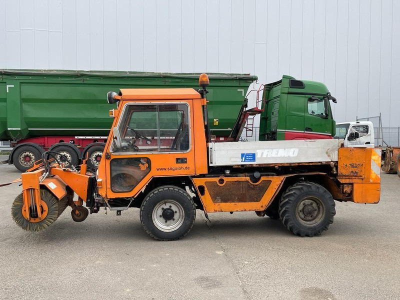 Kramer 601 - Возило за метење: слика 2 Kramer 601 - Возило за метење: слика 2