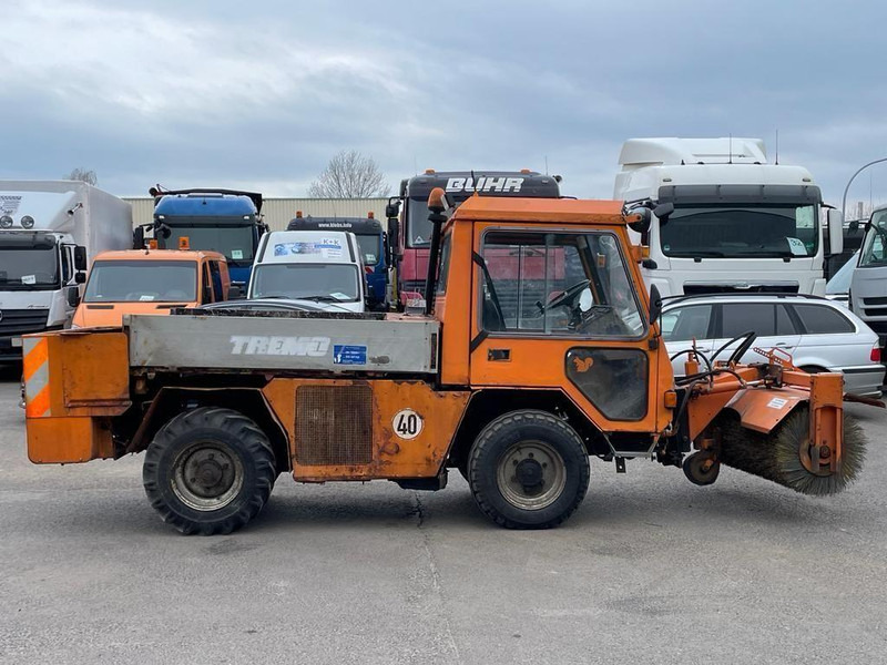 Kramer 601 - Возило за метење: слика 1 Kramer 601 - Возило за метење: слика 1