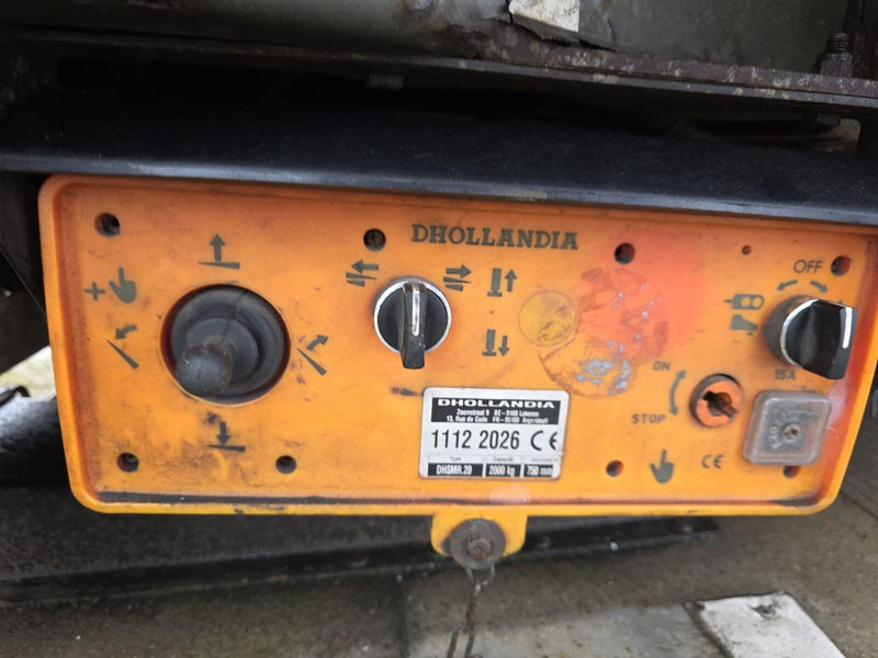 Лизинг на LAMBERET Carrier Vector 1850 MT frigo+Dhollandia LBW 2000 kg LAMBERET Carrier Vector 1850 MT frigo+Dhollandia LBW 2000 kg: слика 12 Лизинг на LAMBERET Carrier Vector 1850 MT frigo+Dhollandia LBW 2000 kg LAMBERET Carrier Vector 1850 MT frigo+Dhollandia LBW 2000 kg: слика 12