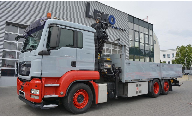 MAN 6,4 m Flatbed + Crane HIAB 211EP 6X2 KRAN HIAB 211EP 6.5m Container Pr - Камион со платформа, Камион со кран: слика 1 MAN 6,4 m Flatbed + Crane HIAB 211EP 6X2 KRAN HIAB 211EP 6.5m Container Pr - Камион со платформа, Камион со кран: слика 1