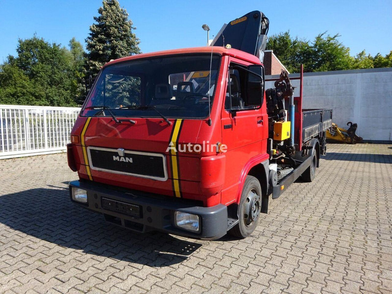 MAN 9.150 - Flatbed+crane - Камион со платформа, Камион со кран: слика 2 MAN 9.150 - Flatbed+crane - Камион со платформа, Камион со кран: слика 2