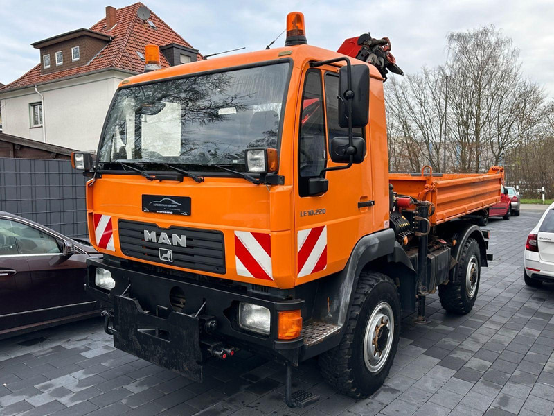 MAN LE 10.220 4X4 + Palfinger PK 6001 - Кипер, Камион со кран: слика 2 MAN LE 10.220 4X4 + Palfinger PK 6001 - Кипер, Камион со кран: слика 2