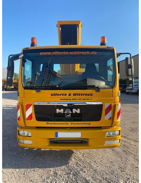 MAN Lifting basket - Ruthmann T330 33 m - Камион со подигачка кошница, Камион со кран: слика 2 MAN Lifting basket - Ruthmann T330 33 m - Камион со подигачка кошница, Камион со кран: слика 2