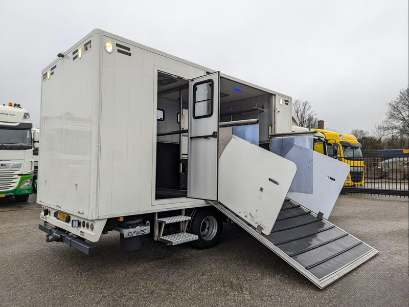 MAN TGL 12.180 - Doka Horse transporter - Камион за коњи: слика 3 MAN TGL 12.180 - Doka Horse transporter - Камион за коњи: слика 3