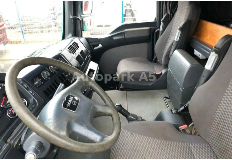 Камион со платформа, Камион со кран MAN TGL 8.180 Flatbed + Crane Hiab 055: слика 13 Камион со платформа, Камион со кран MAN TGL 8.180 Flatbed + Crane Hiab 055: слика 13