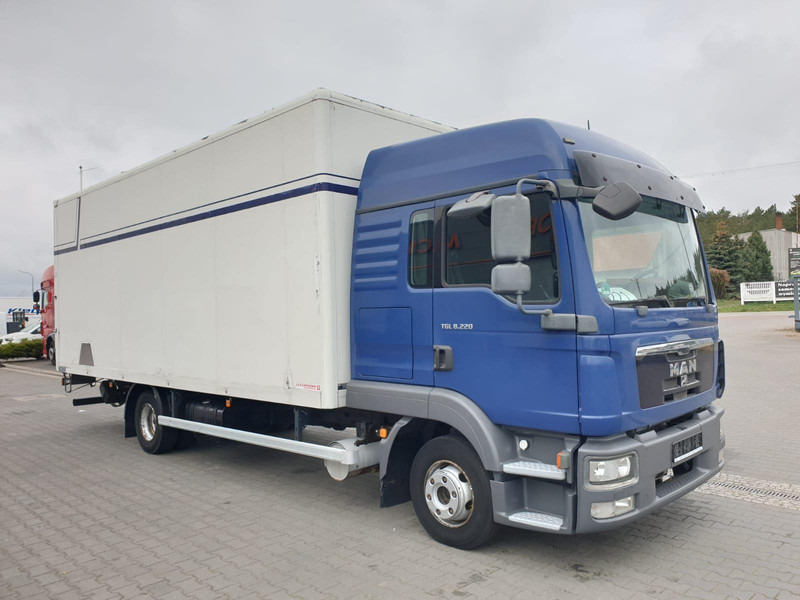 MAN TGL 8.220 EURO 5 CONTAINER+LIFT - Камион сандучар: слика 5 MAN TGL 8.220 EURO 5 CONTAINER+LIFT - Камион сандучар: слика 5