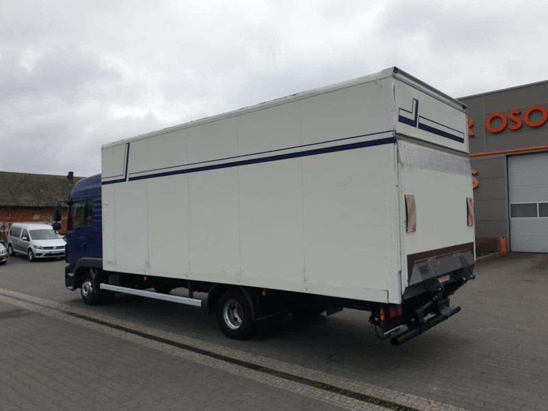 MAN TGL 8.220 EURO 5 CONTAINER+LIFT - Камион сандучар: слика 3 MAN TGL 8.220 EURO 5 CONTAINER+LIFT - Камион сандучар: слика 3