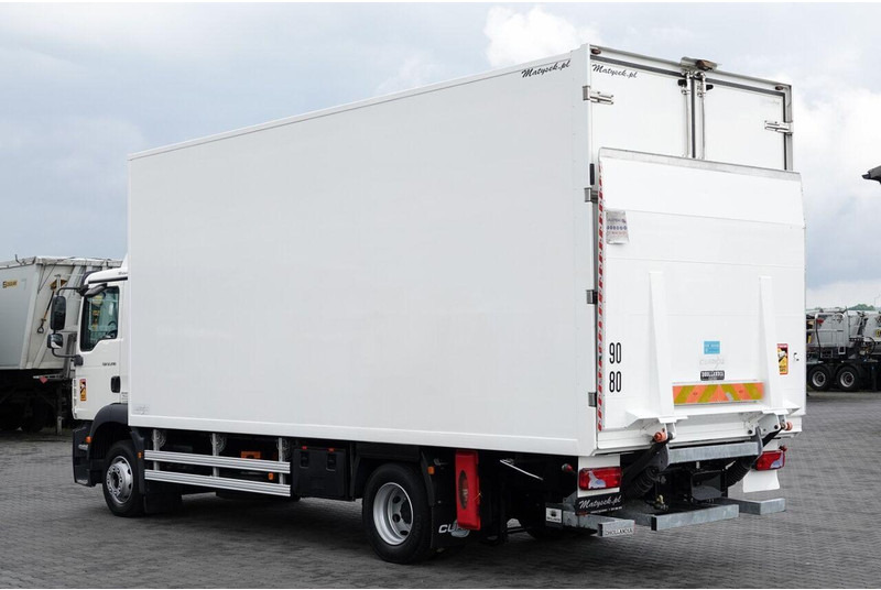 MAN TGM 12.290 / 4x2 / CHŁODNIA 6,5 M / AGREGAT THERMO KING T-600 R - Камион ладилник: слика 2 MAN TGM 12.290 / 4x2 / CHŁODNIA 6,5 M / AGREGAT THERMO KING T-600 R - Камион ладилник: слика 2