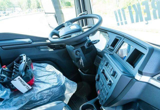 Нов Камион со платформа, Камион со кран MAN TGM 18.320 4x4 PALFINGER PK 27002 Basket NEW !: слика 15 Нов Камион со платформа, Камион со кран MAN TGM 18.320 4x4 PALFINGER PK 27002 Basket NEW !: слика 15