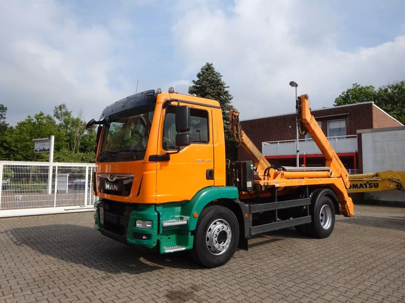 MAN TGM 18.340 - Meiller AK 12 MT Absetzkipper - Камион за подигање контејнери: слика 1 MAN TGM 18.340 - Meiller AK 12 MT Absetzkipper - Камион за подигање контејнери: слика 1