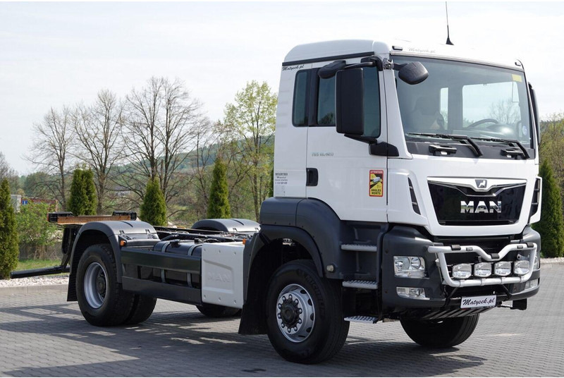 Камион со кабинска шасија MAN TGS 18.420 / 4X4 / RAMA DŁ. 5,6 M / NAVI / DO ZABUDOWY / SPROWA: слика 10 Камион со кабинска шасија MAN TGS 18.420 / 4X4 / RAMA DŁ. 5,6 M / NAVI / DO ZABUDOWY / SPROWA: слика 10