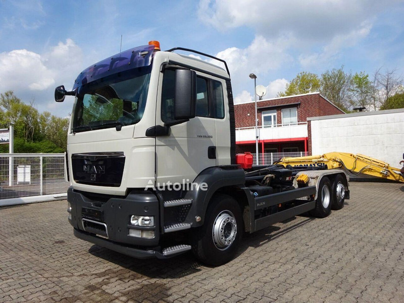 MAN TGS 26.320 - Hook lift truck - Камион со кука за подигање, Камион со кран: слика 2 MAN TGS 26.320 - Hook lift truck - Камион со кука за подигање, Камион со кран: слика 2