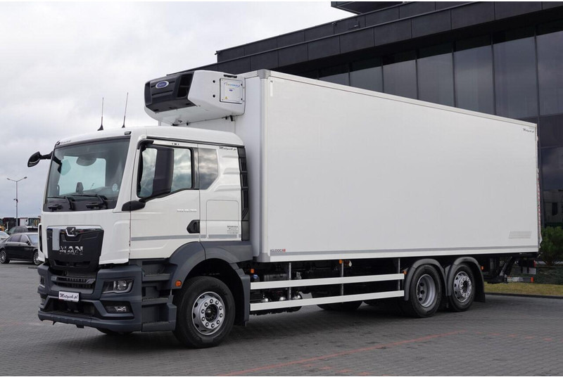 MAN TGS 26.360 / 6x2 / CHŁODNIA -8,2 M / AGREGAT CARRIER SUPRA 850 / - Камион ладилник: слика 4 MAN TGS 26.360 / 6x2 / CHŁODNIA -8,2 M / AGREGAT CARRIER SUPRA 850 / - Камион ладилник: слика 4