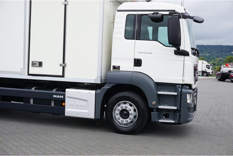 Камион ладилник MAN TGS / 26.360 / EURO 6 / CHŁODNIA + WINDA / 20 PALET: слика 17 Камион ладилник MAN TGS / 26.360 / EURO 6 / CHŁODNIA + WINDA / 20 PALET: слика 17