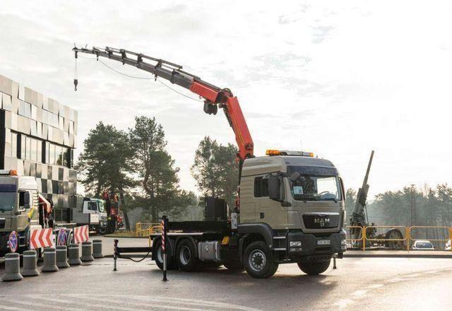 MAN TGS 26.480 6x6 PALFINGER PK 34002 SH Crane Winc - Камион со платформа, Камион со кран: слика 2 MAN TGS 26.480 6x6 PALFINGER PK 34002 SH Crane Winc - Камион со платформа, Камион со кран: слика 2