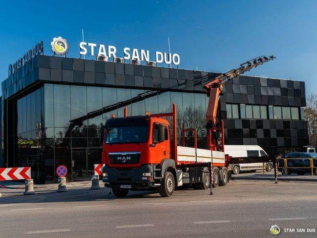 MAN TGS 35.400 PALFINGER PK 44002 WINCH TRIDEM KRAN - Камион со платформа, Камион со кран: слика 1 MAN TGS 35.400 PALFINGER PK 44002 WINCH TRIDEM KRAN - Камион со платформа, Камион со кран: слика 1