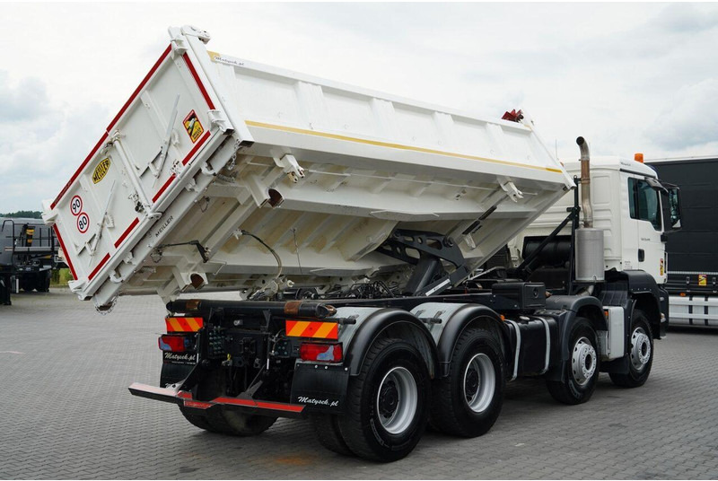 Кипер MAN TGS 35.440 / 8X4 / WYWROTKA 2 STR. / HYDROBURTA / BORDMATIC / ZA: слика 9 Кипер MAN TGS 35.440 / 8X4 / WYWROTKA 2 STR. / HYDROBURTA / BORDMATIC / ZA: слика 9