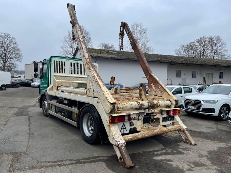 Лизинг на Mercedes-Benz 1833 Absetzkipper Bluetec 5 Klima 2 Hand Orig Km Mercedes-Benz 1833 Absetzkipper Bluetec 5 Klima 2 Hand Orig Km: слика 12 Лизинг на Mercedes-Benz 1833 Absetzkipper Bluetec 5 Klima 2 Hand Orig Km Mercedes-Benz 1833 Absetzkipper Bluetec 5 Klima 2 Hand Orig Km: слика 12