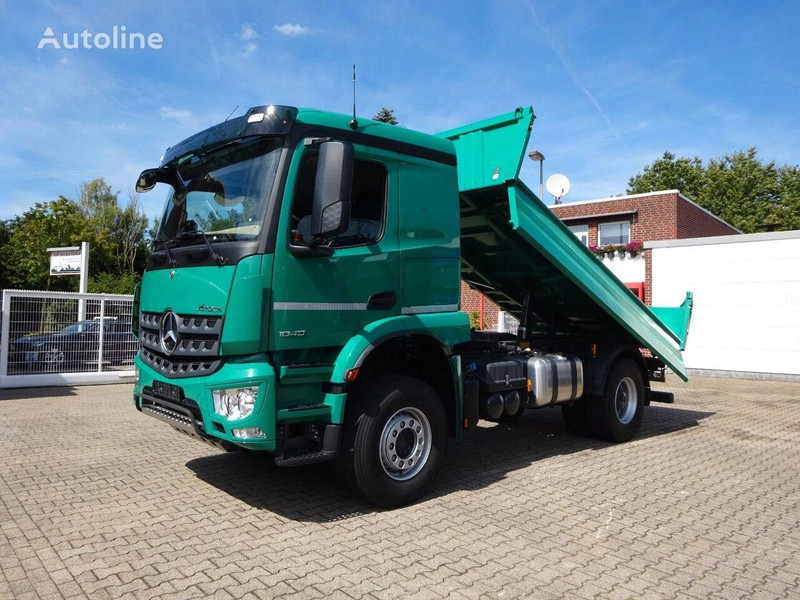 Mercedes-Benz 1843 Arocs 3 way Meiller tipper - Кипер: слика 1 Mercedes-Benz 1843 Arocs 3 way Meiller tipper - Кипер: слика 1