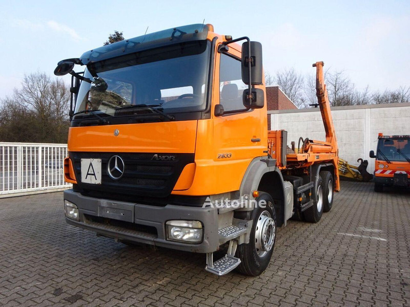Mercedes-Benz 2633 Axor - Skip loader - Камион за подигање контејнери: слика 1 Mercedes-Benz 2633 Axor - Skip loader - Камион за подигање контејнери: слика 1