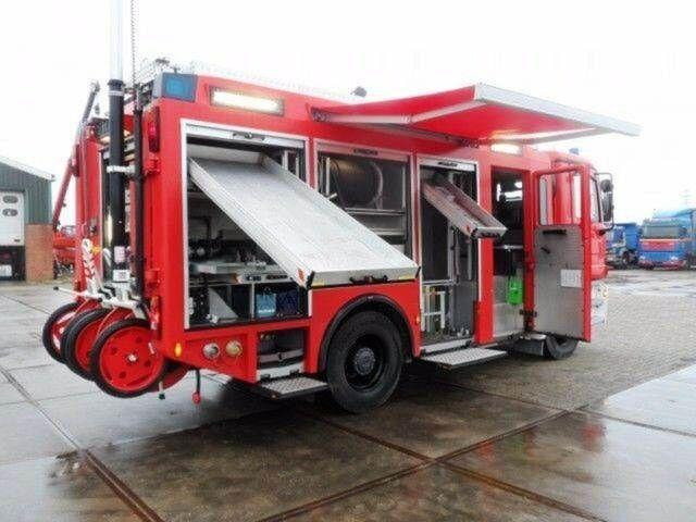 Mercedes-Benz ACTROS 1835 Feuerwehr 2080 L Fire Unit !! - Противпожарен камион: слика 3 Mercedes-Benz ACTROS 1835 Feuerwehr 2080 L Fire Unit !! - Противпожарен камион: слика 3