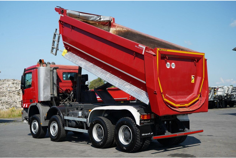 Mercedes-Benz ACTROS 4141 / 8X6 / WYWROTKA TYLNOZSYPOWA / MEILLER KIPPER 5.3M - Кипер: слика 4 Mercedes-Benz ACTROS 4141 / 8X6 / WYWROTKA TYLNOZSYPOWA / MEILLER KIPPER 5.3M - Кипер: слика 4