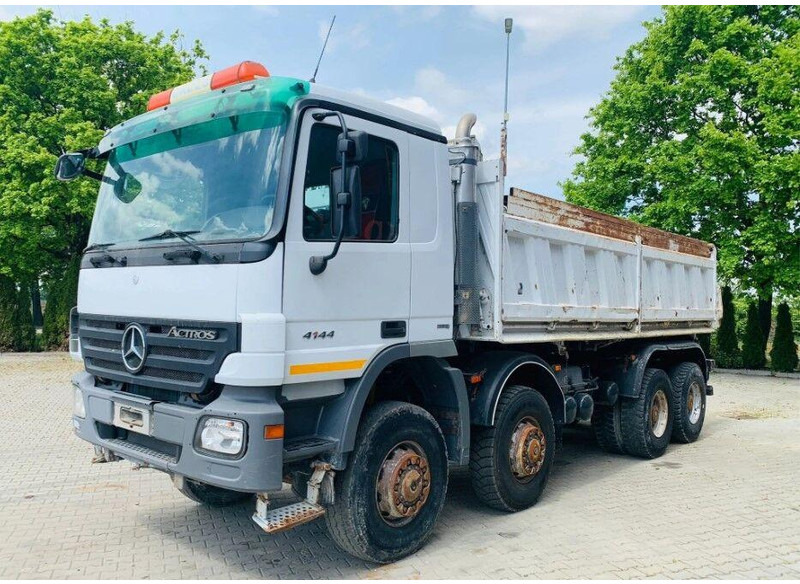 Mercedes-Benz ACTROS 4144 8x8 Tipper - Кипер: слика 3 Mercedes-Benz ACTROS 4144 8x8 Tipper - Кипер: слика 3