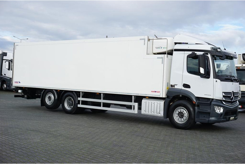 Mercedes-Benz ANTOS / 2535 / EURO 6 / CHŁODNIA + WINDA / 23 PALETY / OŚ SKRĘTN - Камион ладилник: слика 4 Mercedes-Benz ANTOS / 2535 / EURO 6 / CHŁODNIA + WINDA / 23 PALETY / OŚ SKRĘTN - Камион ладилник: слика 4