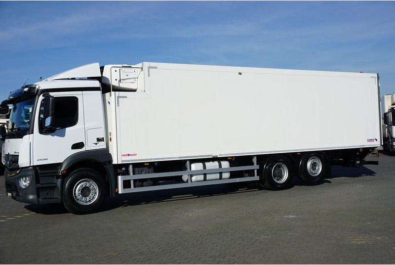 Mercedes-Benz ANTOS / 2535 / EURO 6 / CHŁODNIA + WINDA / 23 PALETY / OŚ SKRĘTN - Камион ладилник: слика 3 Mercedes-Benz ANTOS / 2535 / EURO 6 / CHŁODNIA + WINDA / 23 PALETY / OŚ SKRĘTN - Камион ладилник: слика 3