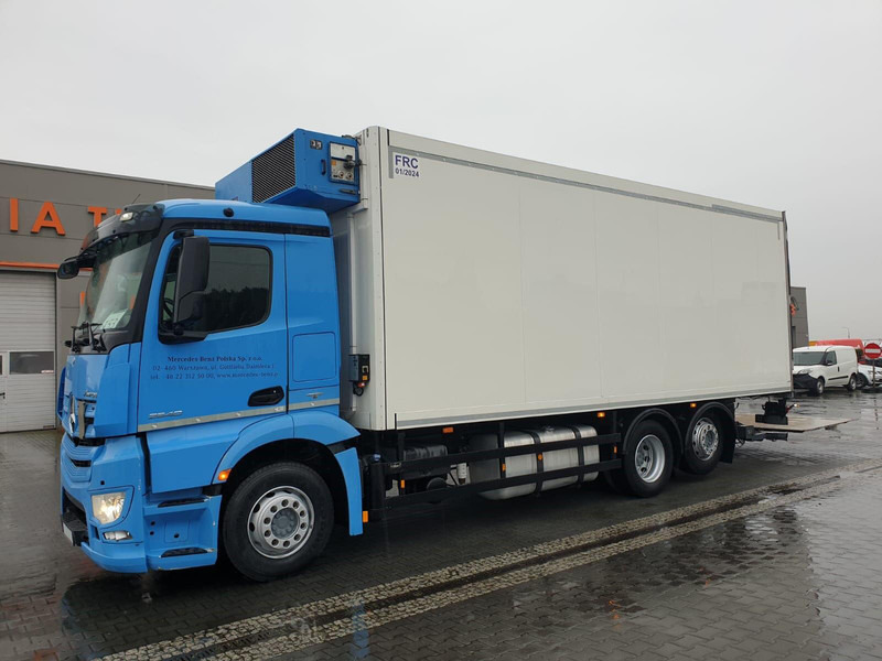 Mercedes-Benz ANTOS 2540 REFRIGERATOR + LIFT + SIDE DOOR - Камион ладилник: слика 2 Mercedes-Benz ANTOS 2540 REFRIGERATOR + LIFT + SIDE DOOR - Камион ладилник: слика 2