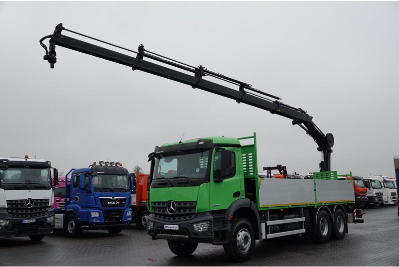 Mercedes-Benz AROCS 2636 / 6x4 / SKRZYNIOWY- 6,5 M / + HDS HIAB 4x wysów: 13 - Камион со платформа, Камион со кран: слика 3 Mercedes-Benz AROCS 2636 / 6x4 / SKRZYNIOWY- 6,5 M / + HDS HIAB 4x wysów: 13 - Камион со платформа, Камион со кран: слика 3