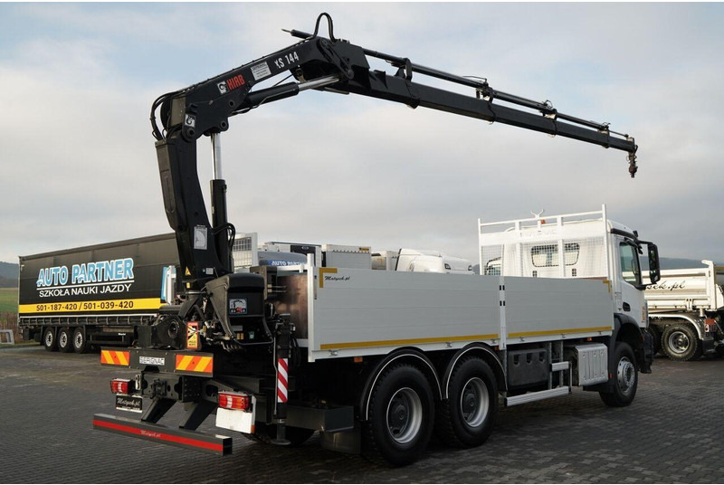 Mercedes-Benz AROCS 2640 / 6x4 / SKRZYNIOWY - 6,5 M / HDS HIAB 144 / wysów: 12 - Камион со платформа, Камион со кран: слика 4 Mercedes-Benz AROCS 2640 / 6x4 / SKRZYNIOWY - 6,5 M / HDS HIAB 144 / wysów: 12 - Камион со платформа, Камион со кран: слика 4