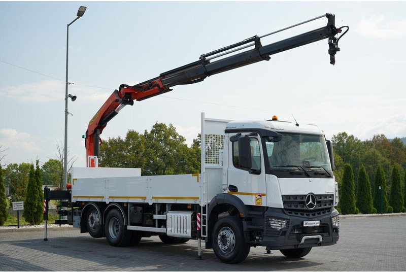 Mercedes-Benz AROCS 2643 - Камион со платформа, Камион со кран: слика 1 Mercedes-Benz AROCS 2643 - Камион со платформа, Камион со кран: слика 1