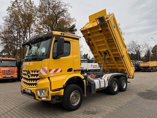 Mercedes-Benz AROCS 2648 - Кипер: слика 1 Mercedes-Benz AROCS 2648 - Кипер: слика 1
