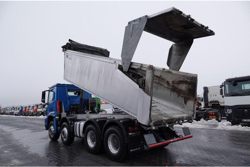 Mercedes-Benz AROCS 3243 / 8x4 / WYWROTKA 20m3 / TYLNOZSYP / EURO 6 / OPONY 10 - Кипер: слика 2 Mercedes-Benz AROCS 3243 / 8x4 / WYWROTKA 20m3 / TYLNOZSYP / EURO 6 / OPONY 10 - Кипер: слика 2