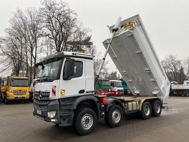 Mercedes-Benz AROCS 3743 - Кипер: слика 1 Mercedes-Benz AROCS 3743 - Кипер: слика 1