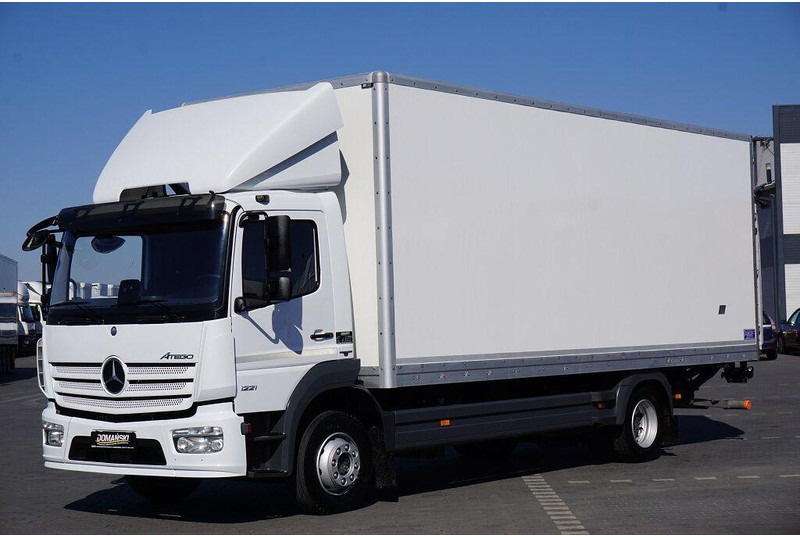 Mercedes-Benz ATEGO / 1221 / ACC / EURO 6 / KONTENER + WINDA / 17 PALET - Камион сандучар: слика 2 Mercedes-Benz ATEGO / 1221 / ACC / EURO 6 / KONTENER + WINDA / 17 PALET - Камион сандучар: слика 2