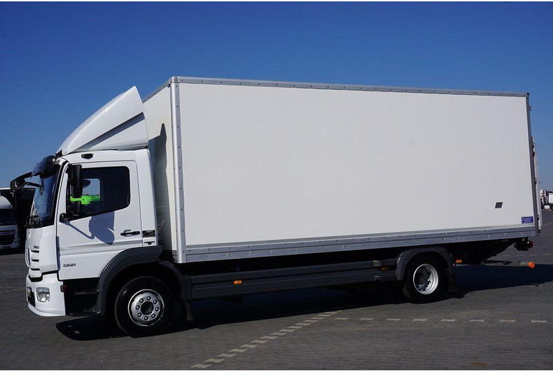 Mercedes-Benz ATEGO / 1221 / ACC / EURO 6 / KONTENER + WINDA / 17 PALET - Камион сандучар: слика 3 Mercedes-Benz ATEGO / 1221 / ACC / EURO 6 / KONTENER + WINDA / 17 PALET - Камион сандучар: слика 3