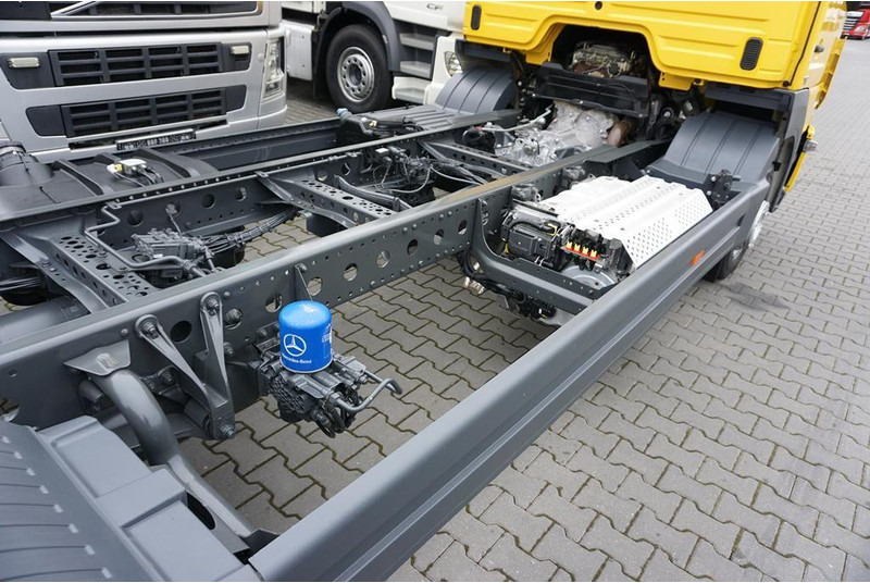 Камион со кабинска шасија Mercedes-Benz ATEGO / 1224 / ACC / EURO 6 / PODWOZIE DO ZABUDOWY / DŁ. 4,8 M: слика 14 Камион со кабинска шасија Mercedes-Benz ATEGO / 1224 / ACC / EURO 6 / PODWOZIE DO ZABUDOWY / DŁ. 4,8 M: слика 14