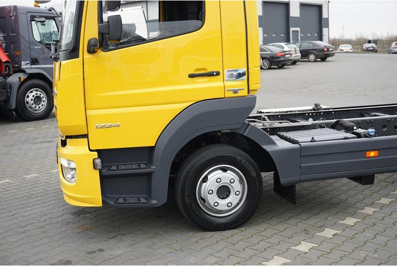 Камион со кабинска шасија Mercedes-Benz ATEGO / 1224 / ACC / EURO 6 / PODWOZIE DO ZABUDOWY / DŁ. 4,8 M: слика 18 Камион со кабинска шасија Mercedes-Benz ATEGO / 1224 / ACC / EURO 6 / PODWOZIE DO ZABUDOWY / DŁ. 4,8 M: слика 18