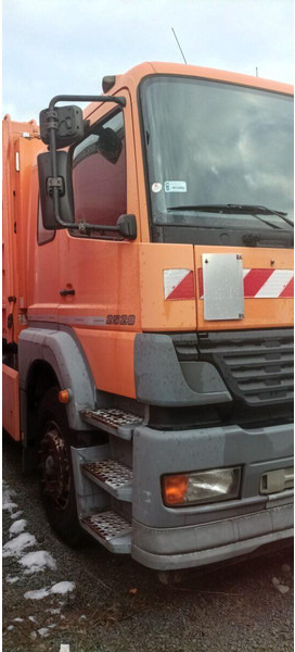 Mercedes-Benz ATEGO 2528 2628 ZOELLER MEDIUM Garbage Truck - Камион за ѓубре: слика 3 Mercedes-Benz ATEGO 2528 2628 ZOELLER MEDIUM Garbage Truck - Камион за ѓубре: слика 3