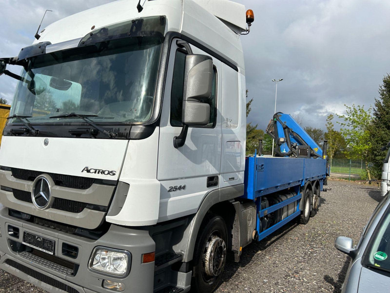 Mercedes-Benz Actros 2544 Glastransporter mit Palfinger Kran - Камион со платформа, Камион со кран: слика 2 Mercedes-Benz Actros 2544 Glastransporter mit Palfinger Kran - Камион со платформа, Камион со кран: слика 2