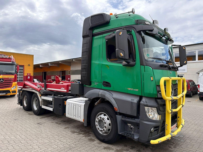 Mercedes-Benz Actros 4 3 Achser BM 963 2648 OM471 6x4 Fg - Камион со кука за подигање, Камион со кран: слика 1 Mercedes-Benz Actros 4 3 Achser BM 963 2648 OM471 6x4 Fg - Камион со кука за подигање, Камион со кран: слика 1