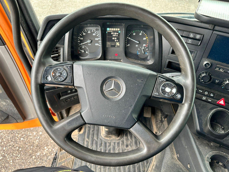 Транспортер на контејнер/ Камион со променливо тело Mercedes-Benz Antos 1833 "Loosen" Tierkörperentsorgung: слика 9 Транспортер на контејнер/ Камион со променливо тело Mercedes-Benz Antos 1833 "Loosen" Tierkörperentsorgung: слика 9