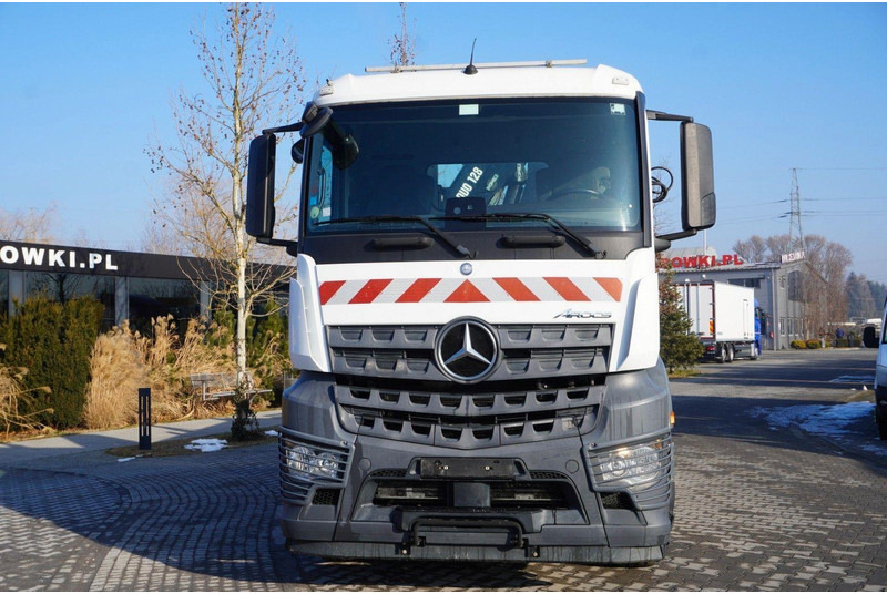 Mercedes-Benz Arocs 1833 3-Way Tipper Crane HIAB X-DUO 128 B - Кипер, Камион со кран: слика 4 Mercedes-Benz Arocs 1833 3-Way Tipper Crane HIAB X-DUO 128 B - Кипер, Камион со кран: слика 4