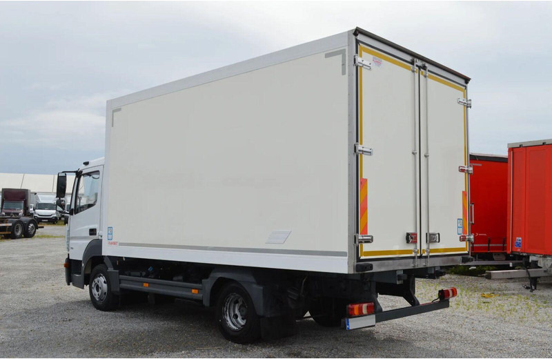 Mercedes-Benz Atego 716 IZOTERMA REFRIGERATOR SIDE DOOR - Камион ладилник: слика 3 Mercedes-Benz Atego 716 IZOTERMA REFRIGERATOR SIDE DOOR - Камион ладилник: слика 3