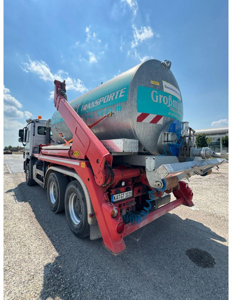 Mercedes-Benz MP 3 2648,6x4,voll-blatt-gefedert,Absetzer - Камион за подигање контејнери: слика 3 Mercedes-Benz MP 3 2648,6x4,voll-blatt-gefedert,Absetzer - Камион за подигање контејнери: слика 3